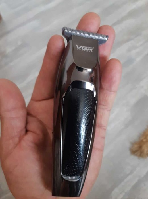 Машинка для стрижки волос
,Бороды.Есть доставкп