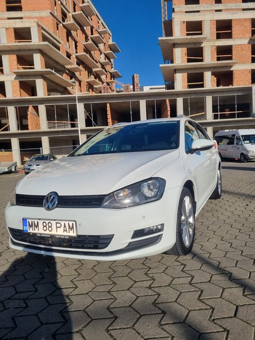 Volkswagen Golf 1.6 TDI BlueMottion

GOLF 7
1.6 TDI BLUEMOTION 
AUTOMA