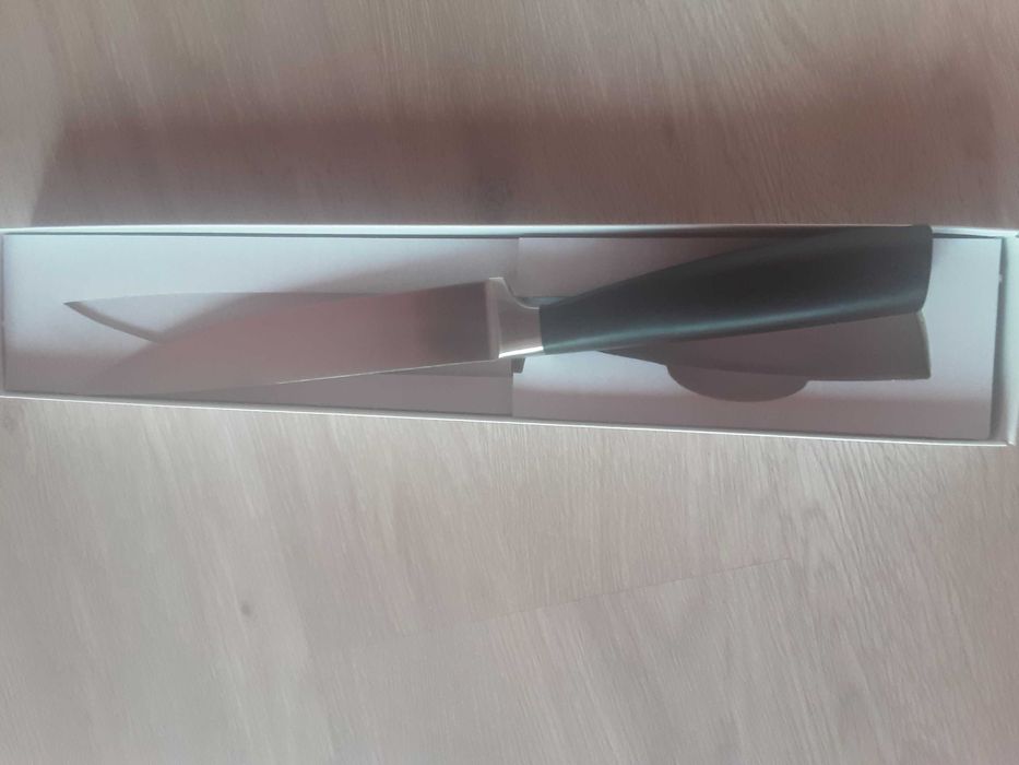 Нов нож Zwilling