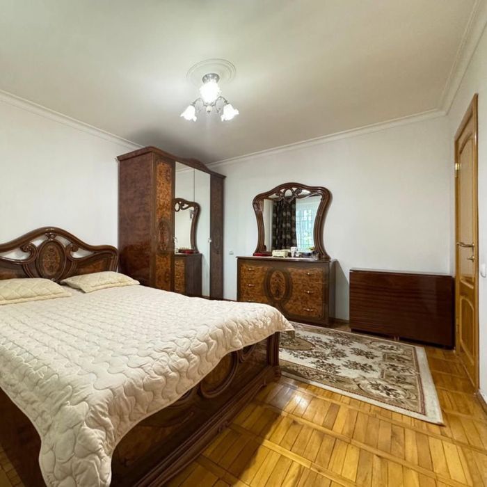 Квартира сутчный