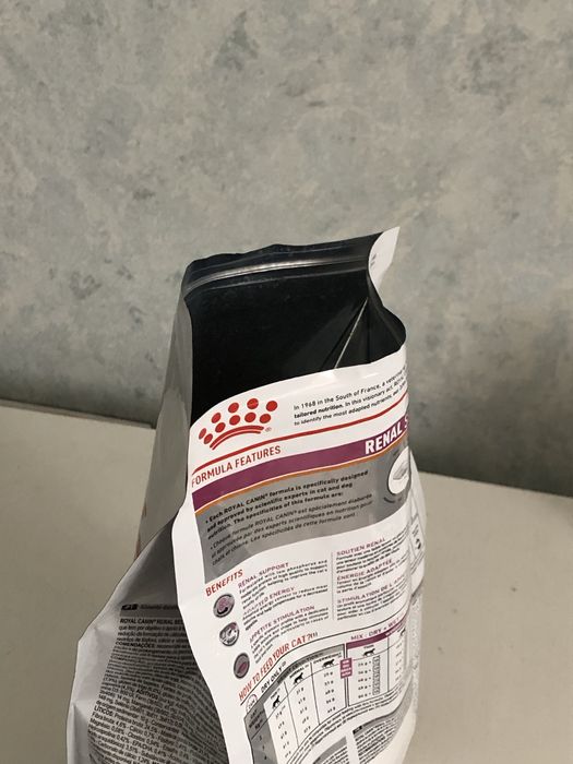 Royal Canin renal select в идеальном состоянии
