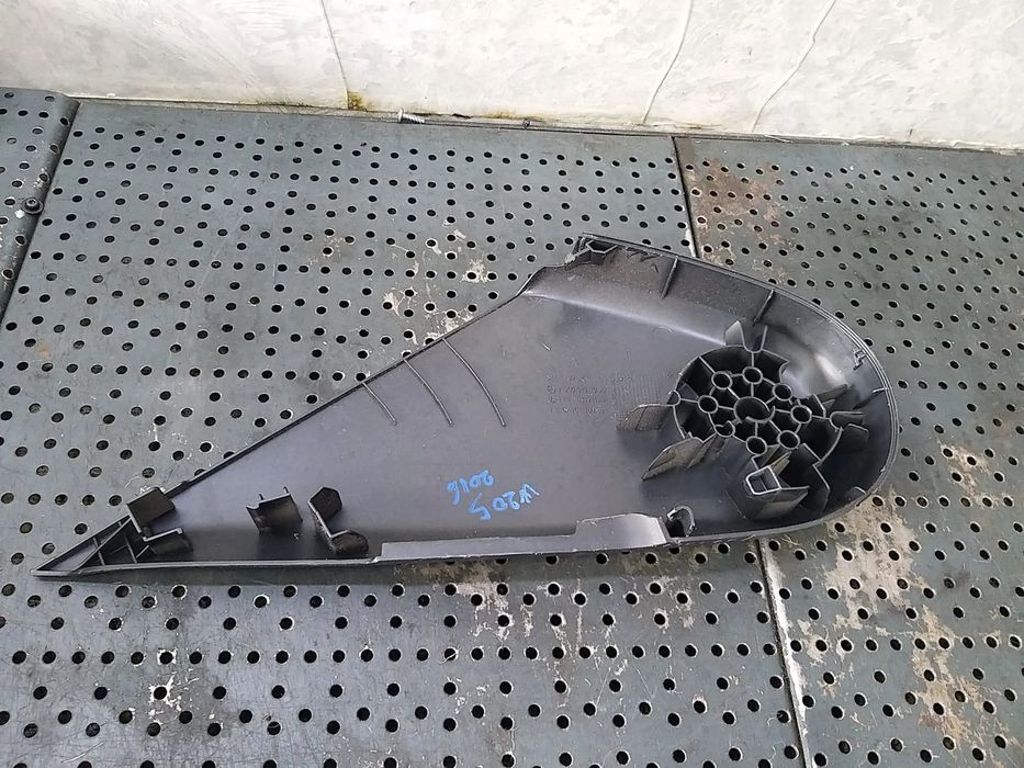 Plastic ornament scaun stanga fata mercedes c class w205 a2059191922