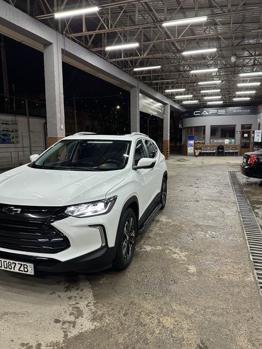 Tracker 2 premier srochoniy