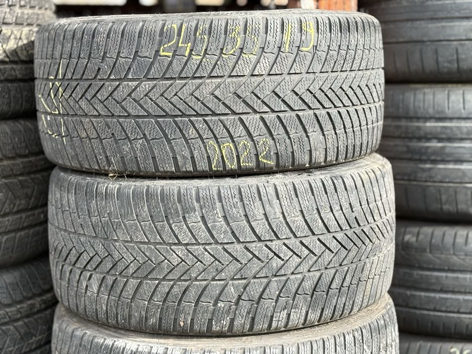 245/35/19 Set 2 buc Bridgestone 2022.anv  M+S.iarnă.IMPECABILE