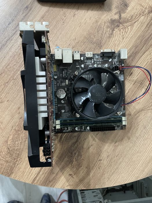 Продам комплект мать+проц+видеокарта+озу