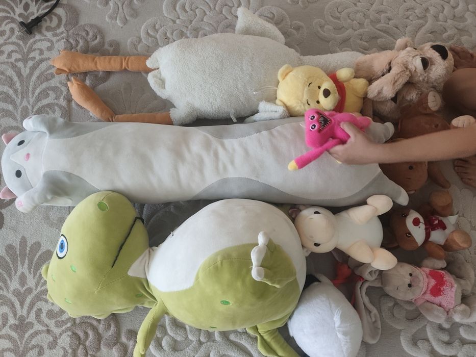 За все мягкие игрушки 3000т