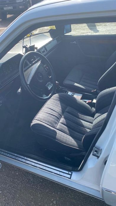 Продам мерседес 124 2.3 бензин