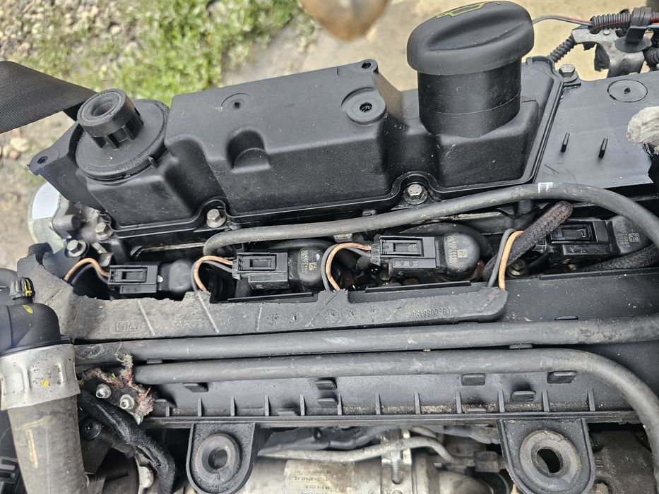 Motor complet fara anexe Citroen C3 (2002-2009) 1.4 hdi 8HZ 8HZ
963