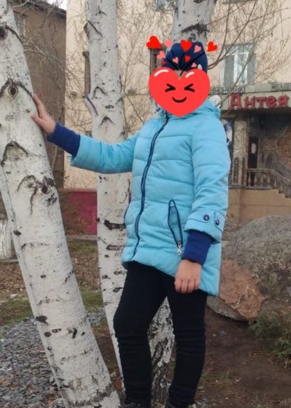 Весенняя куртка для девочки