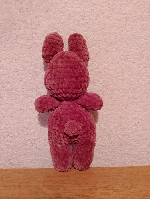 Продам вязаную игрушку