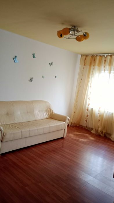 Apartament de inchiriat
