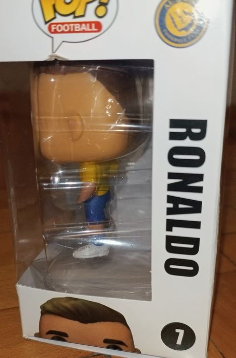 Pop  фигурка на Ronaldo, кутията е запазена
