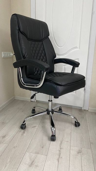 Мебель на заказ офисное кресло