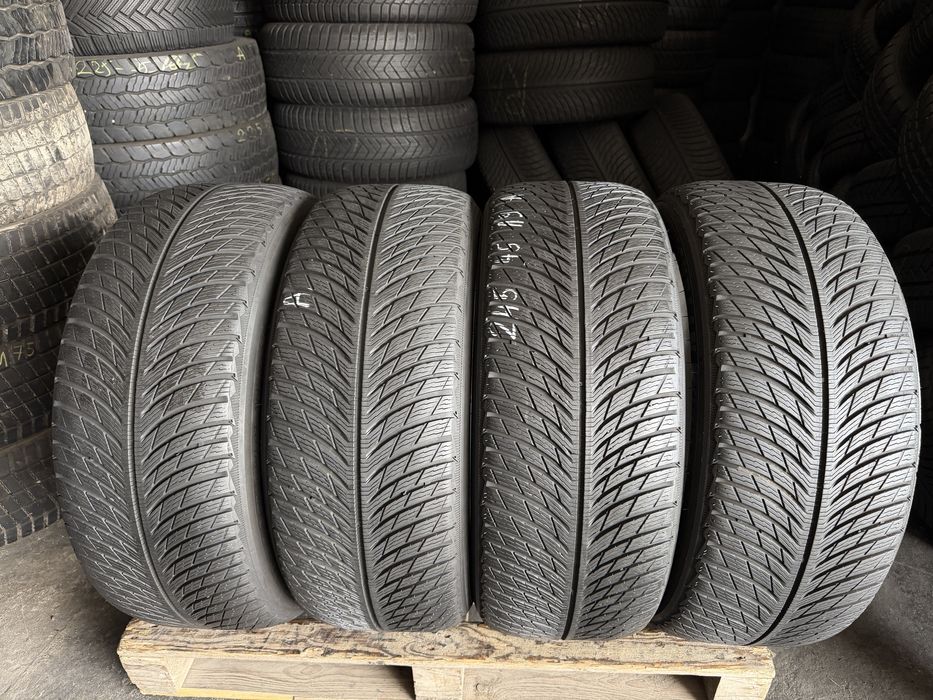 4 anvelope iarna 245/45/19 , 102 V , XL , Michelin , DOT 2022 , 6.5 mm !
