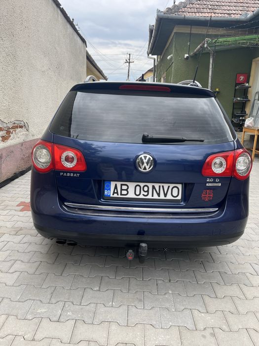 Vand pasat b6 2l masina super buna