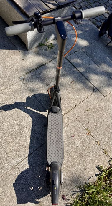 Trotineta electrica Ninebot F30