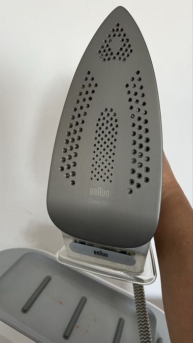 Утюг с паровым генератором