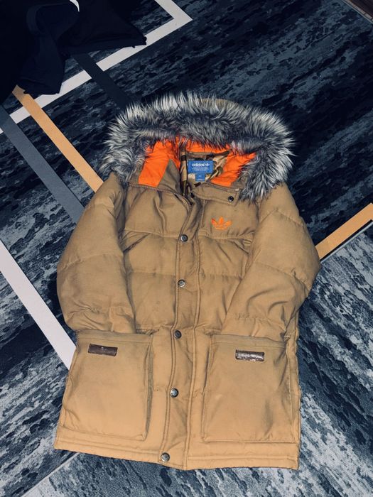 продам лепесток желтый