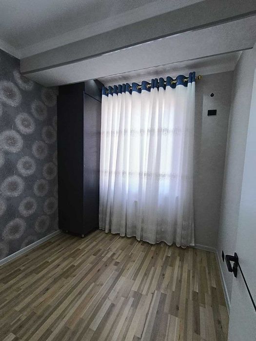 Продаётся 2х комн квартира на 2 этаже Ор-р Шарк Винзавод