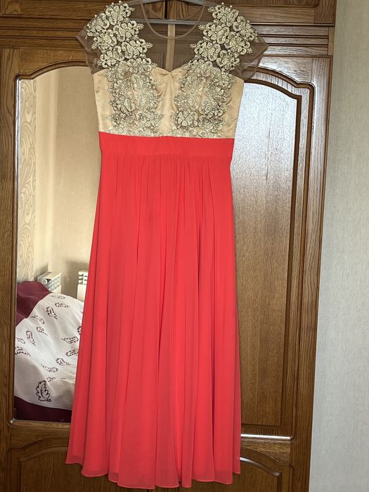 Продам платье вечернее