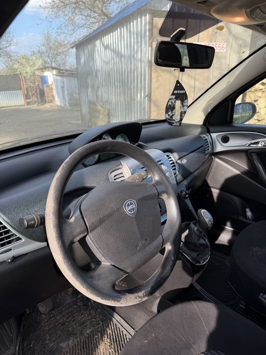 Lancia Ypsilon 2009