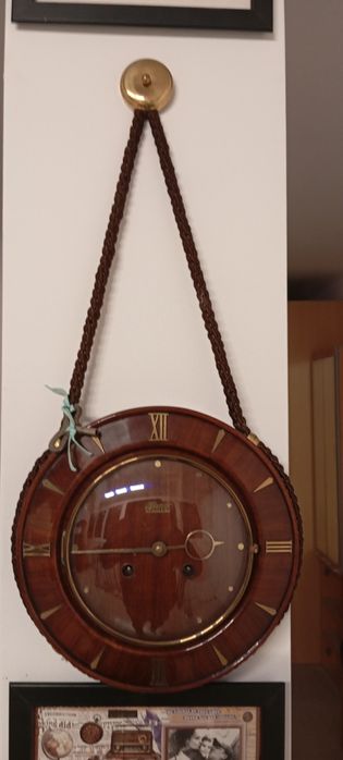 Ceas de perete vechi de colectieHermle