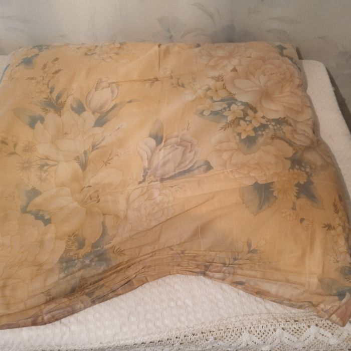 Продам подушку.50 x 70