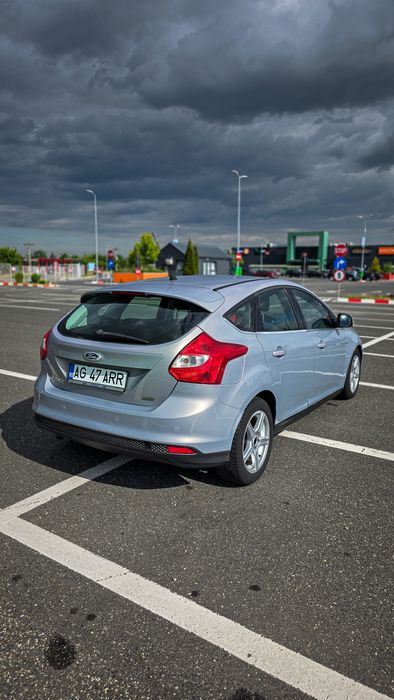 FORD Focus 2011 — imagine 2