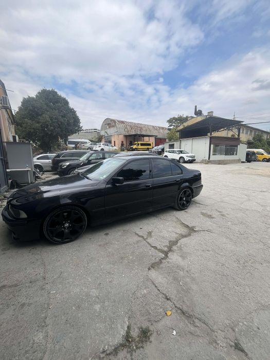 Bmw e39 530d.        .