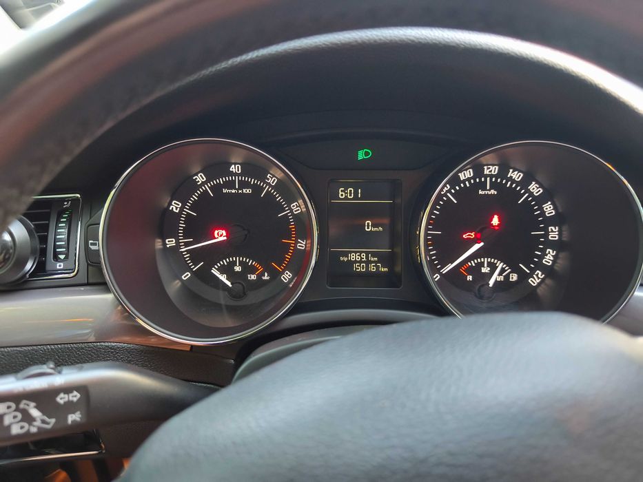 SKODA Superb 2014 — imagine 4