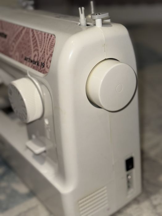 Швейная машина Brother Artwork 19