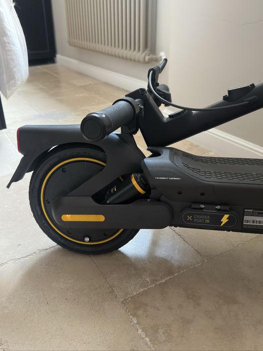 Segway Ninebot KickScooter MAX G2