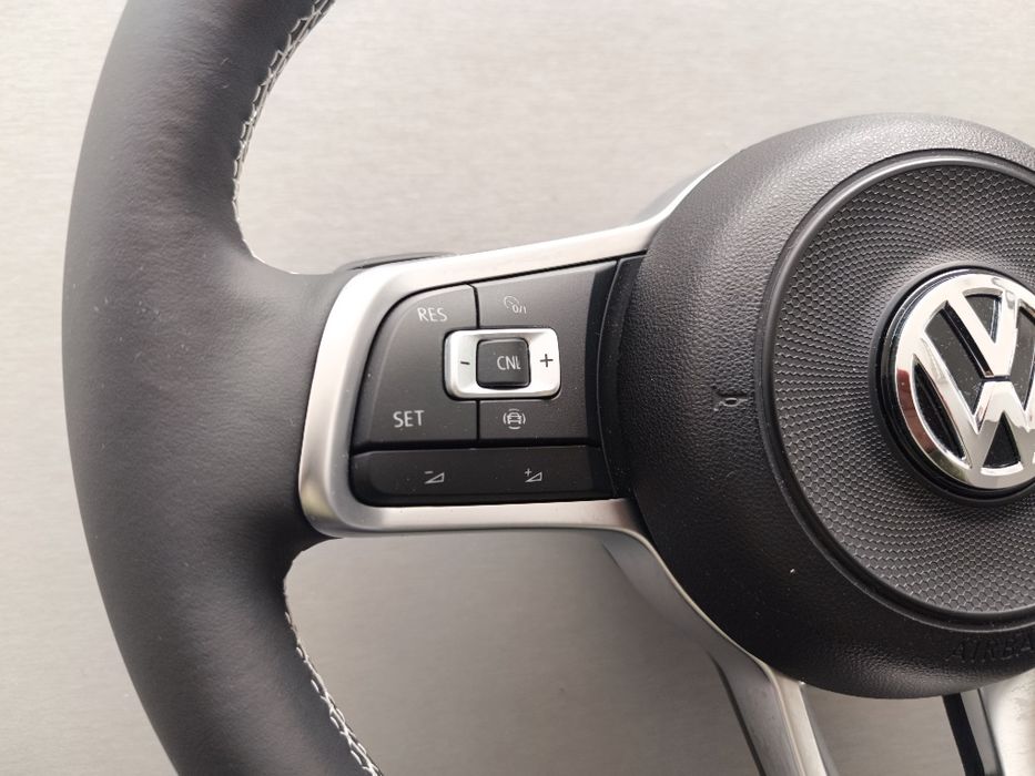 Волан R-LINE Golf 7 Mk7 Mk7.5  Arteon Tiguan Touran T-Roc Passat и др