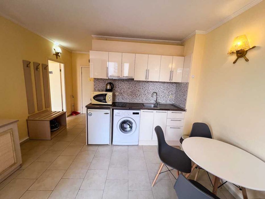 Продава се Двустаен апартамент в к.к. Слънчев бряг - 54 кв.м за 1204 €/кв.м - Снимка #7