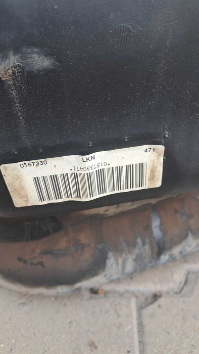 Бензобак на мерседес атего