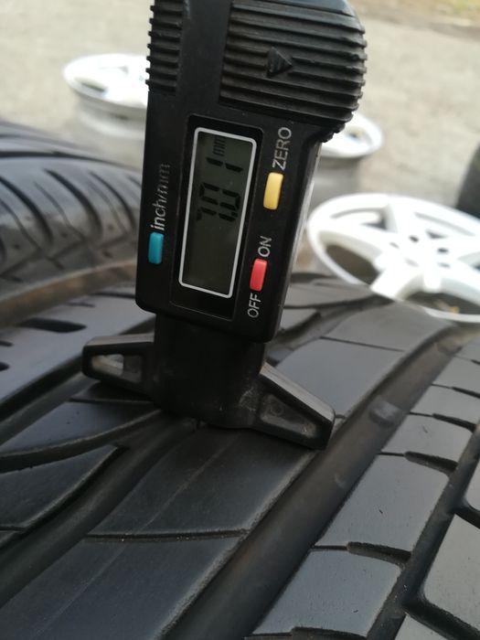 Почти нови 4бр. 205/60/16 Bridgestone RFT dot5217