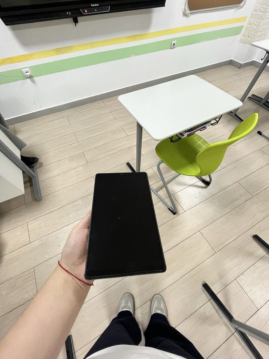 Samsung Tab A9(могу отдать за 70000 тг