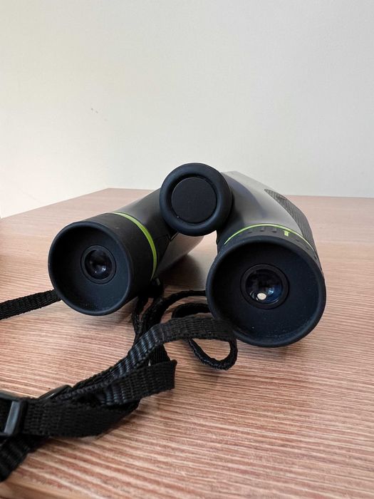 Ловен бинокъл Solognac 10x25