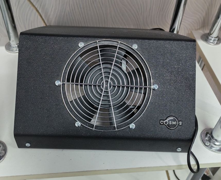 Продам пылесос вытяжку для маникюра