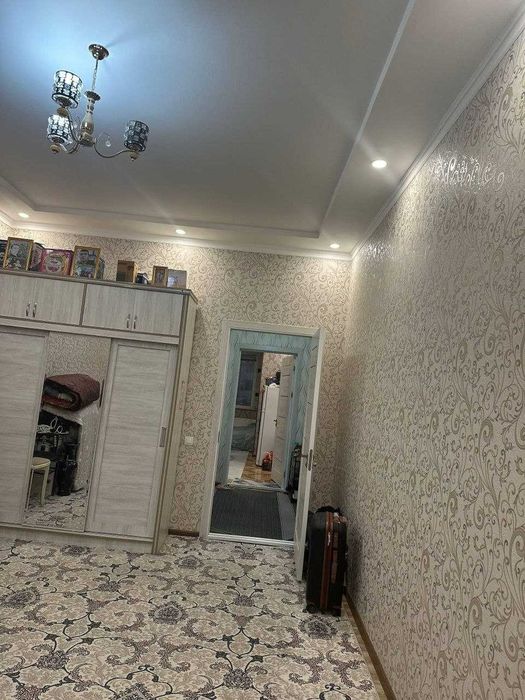 2 хоналик квартира 2 кават кирпичный дом, 6 микр