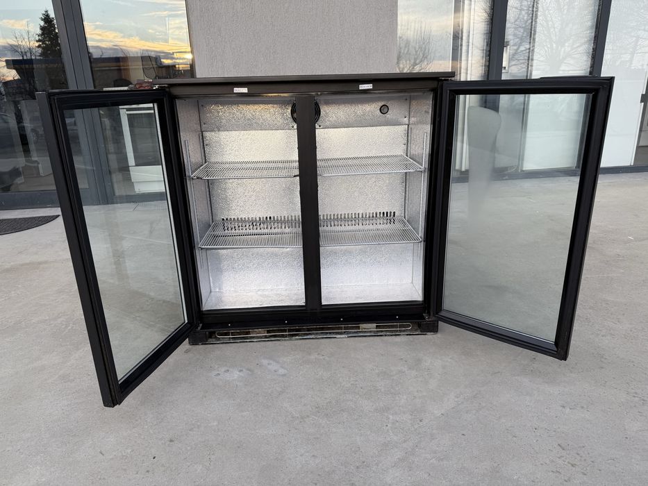 +Гаранция Двойна подбарова хладилна витрина