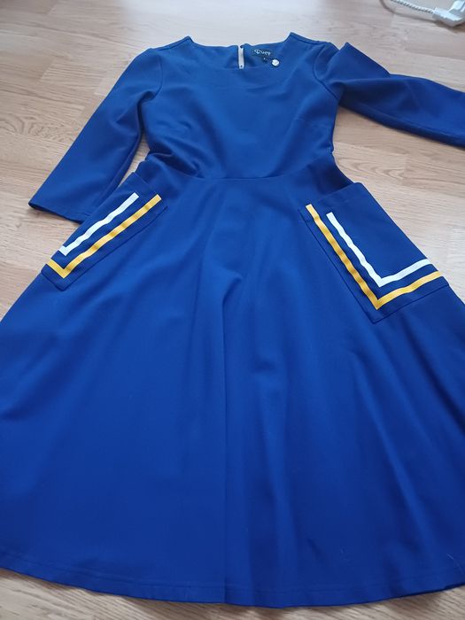 Красива много запазена рокля Lucy