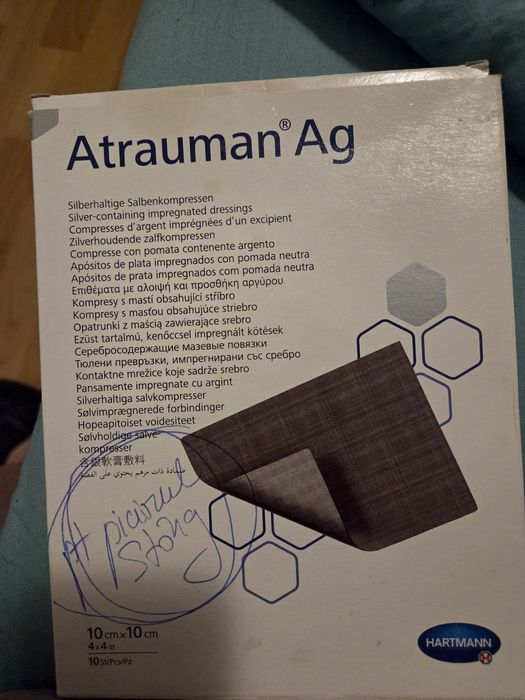 Vând pansamente atrauman microclisme si microdacyn