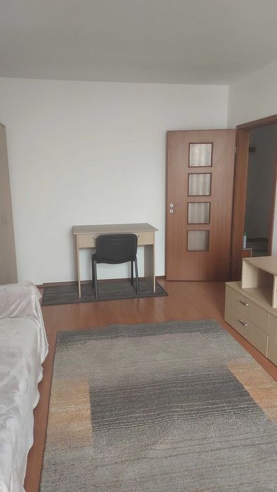 Inchiriez apartament 2 camere decomandat in Timisoara