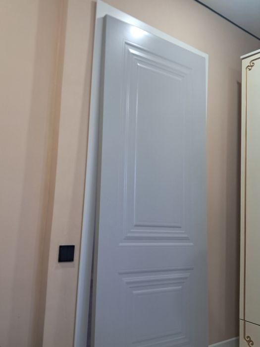 Продам межкомнатной дверь