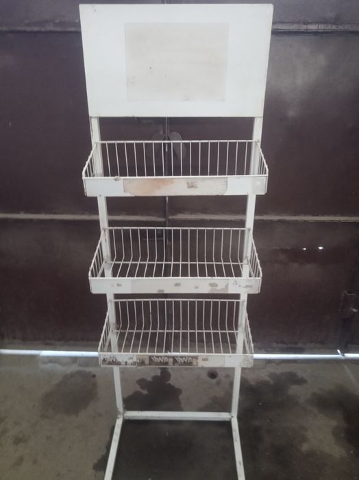 Этожерка рекламная