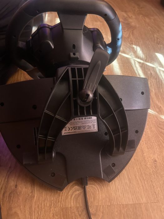 Волан Thrustmaster T80