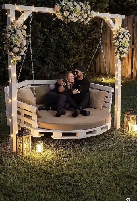 Садовый лаундж зона(паллет диван+каркас)