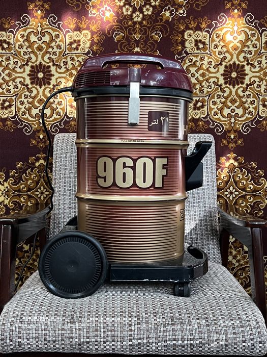 Пылесос Hitachi CV-960F