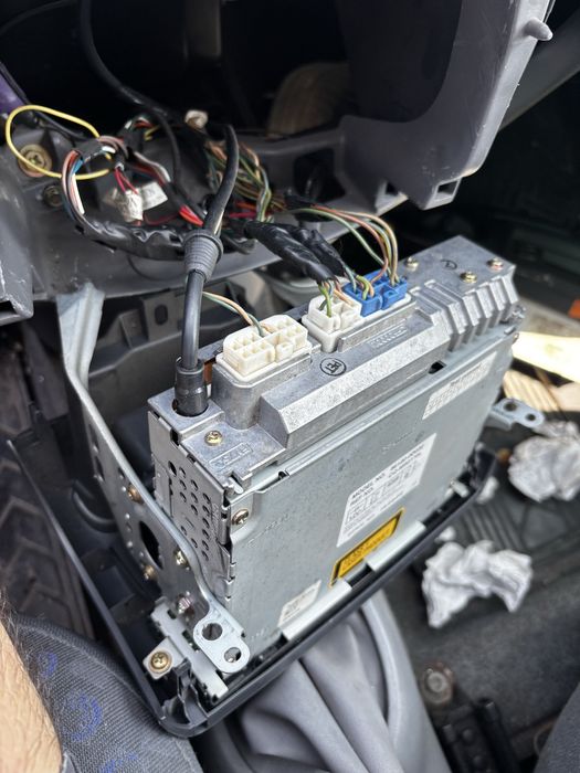Тойота Ярис 1.3vvti